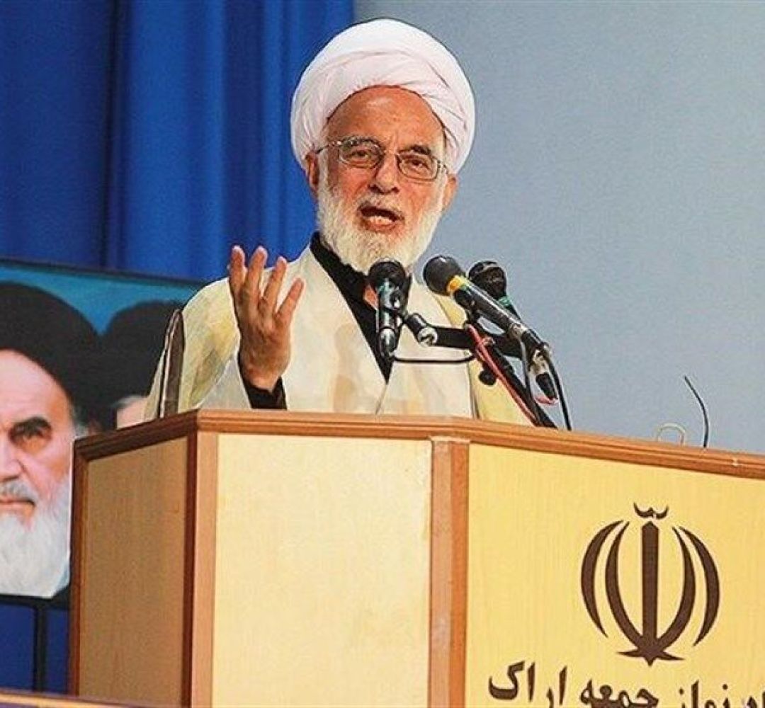 ملت ایران با وحدت در برابر دشمنان ایستاده‌اند