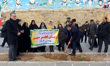 جشن انقلاب در روستای شهراب برگزار شد