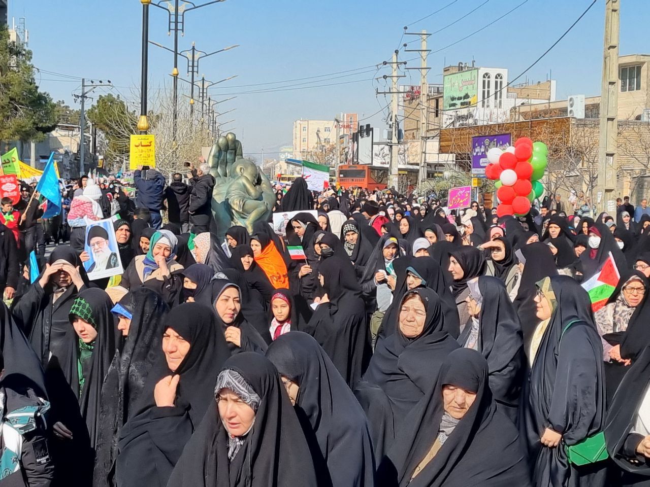 حضور پرشور ساوجی‌ها در جشن ۴۶ سالگی انقلاب