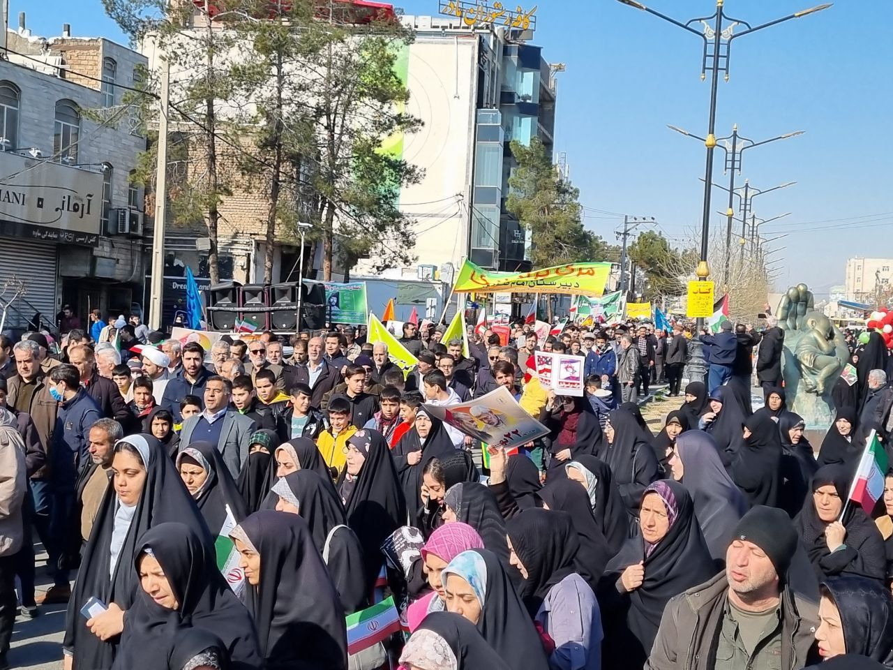 حضور پرشور ساوجی‌ها در جشن ۴۶ سالگی انقلاب