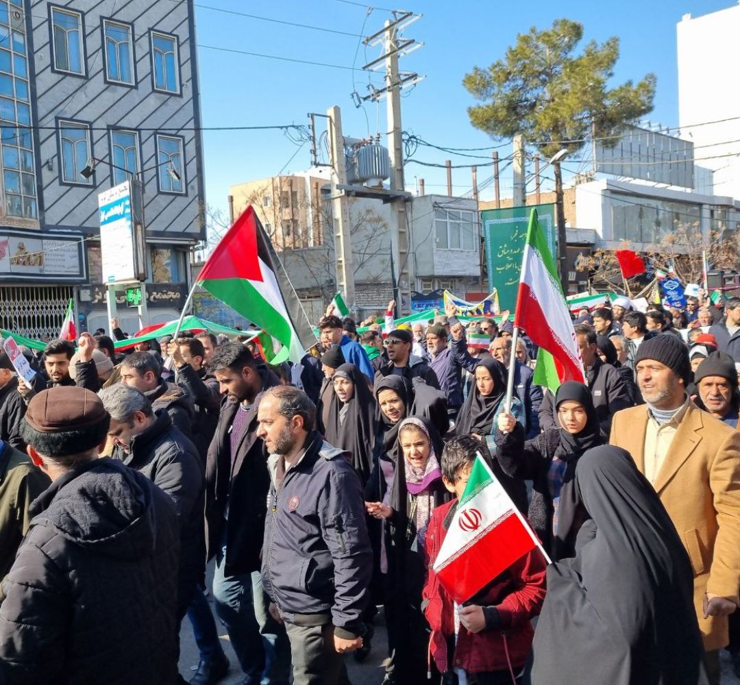 حضور پرشور ساوجیها در جشن ۴۶ سالگی انقلاب