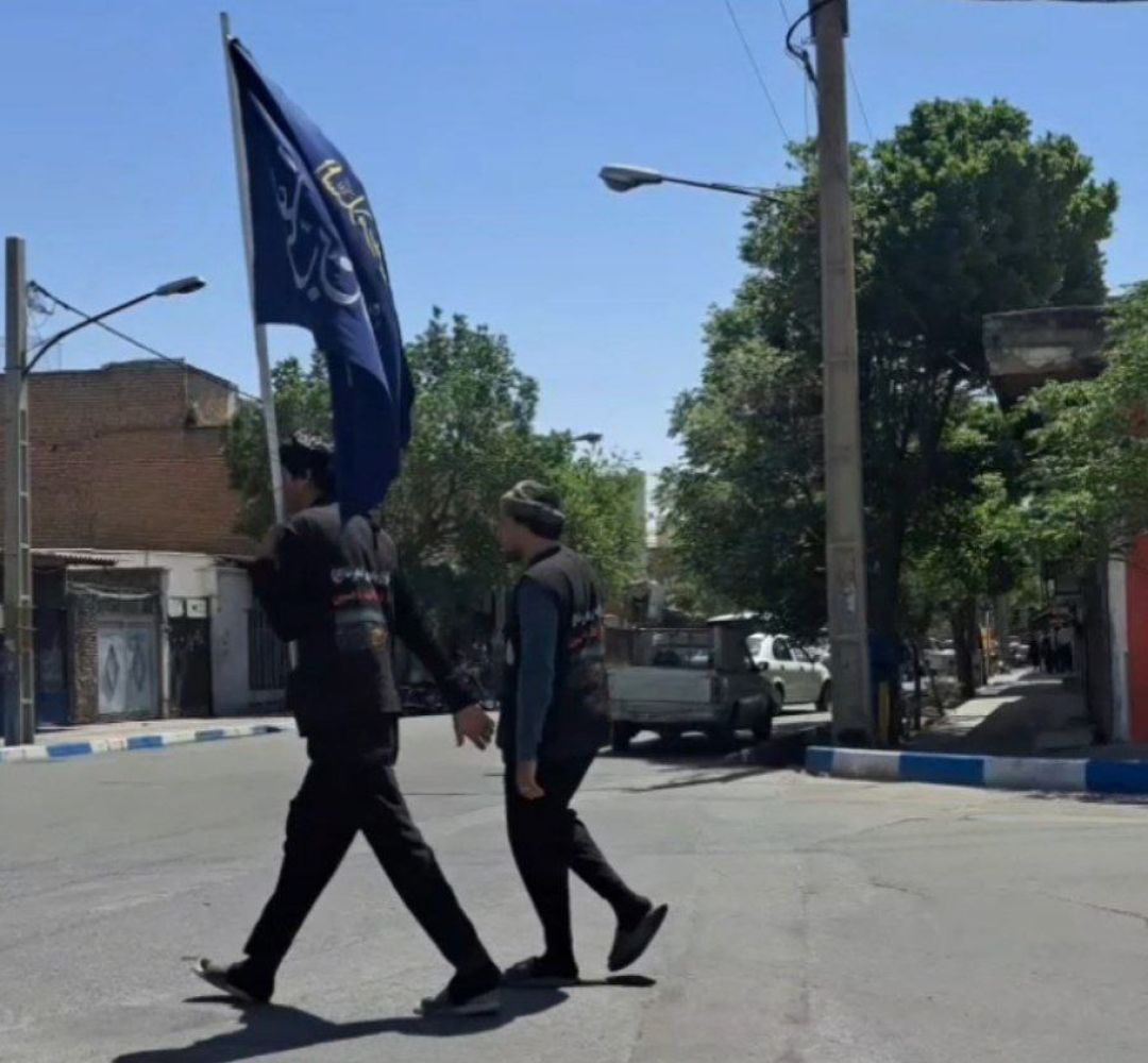 ساوه میزبان زائران پیاده از عراق شد