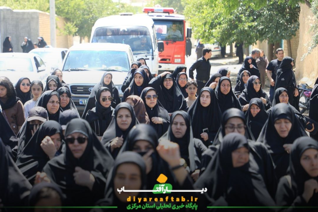 مراسم تشییع شهدا در اسفندان