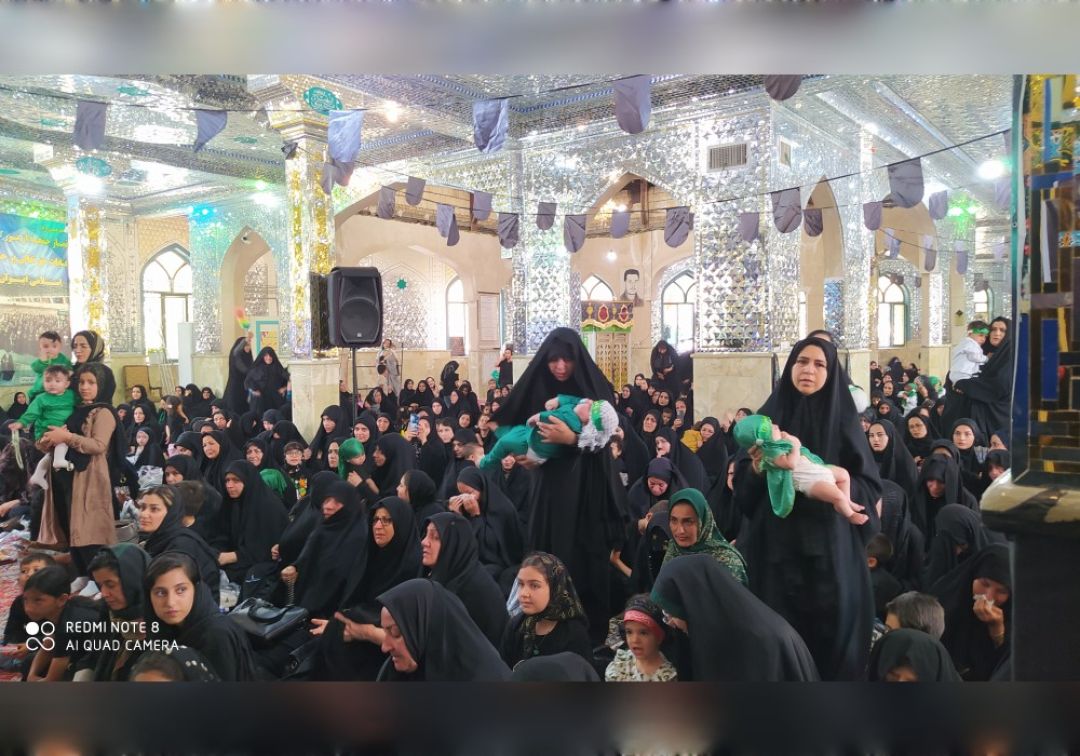 مراسم شیرخواران حسینی در خنداب برگزار شد
