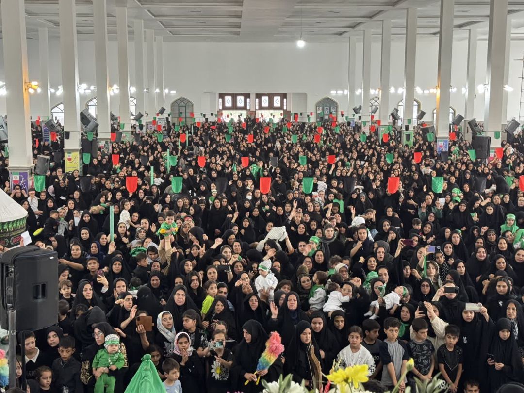 همایش شیرخوارگان حسینی در ساوه برگزار شد