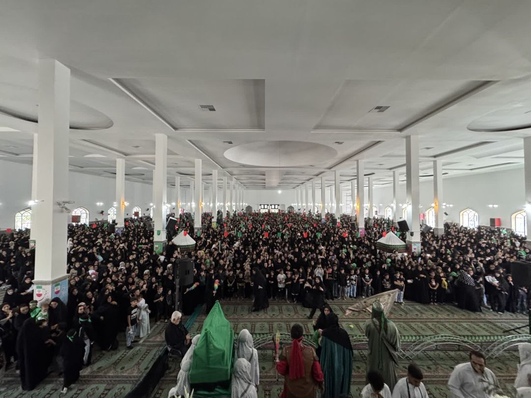 همایش شیرخوارگان حسینی در ساوه برگزار شد