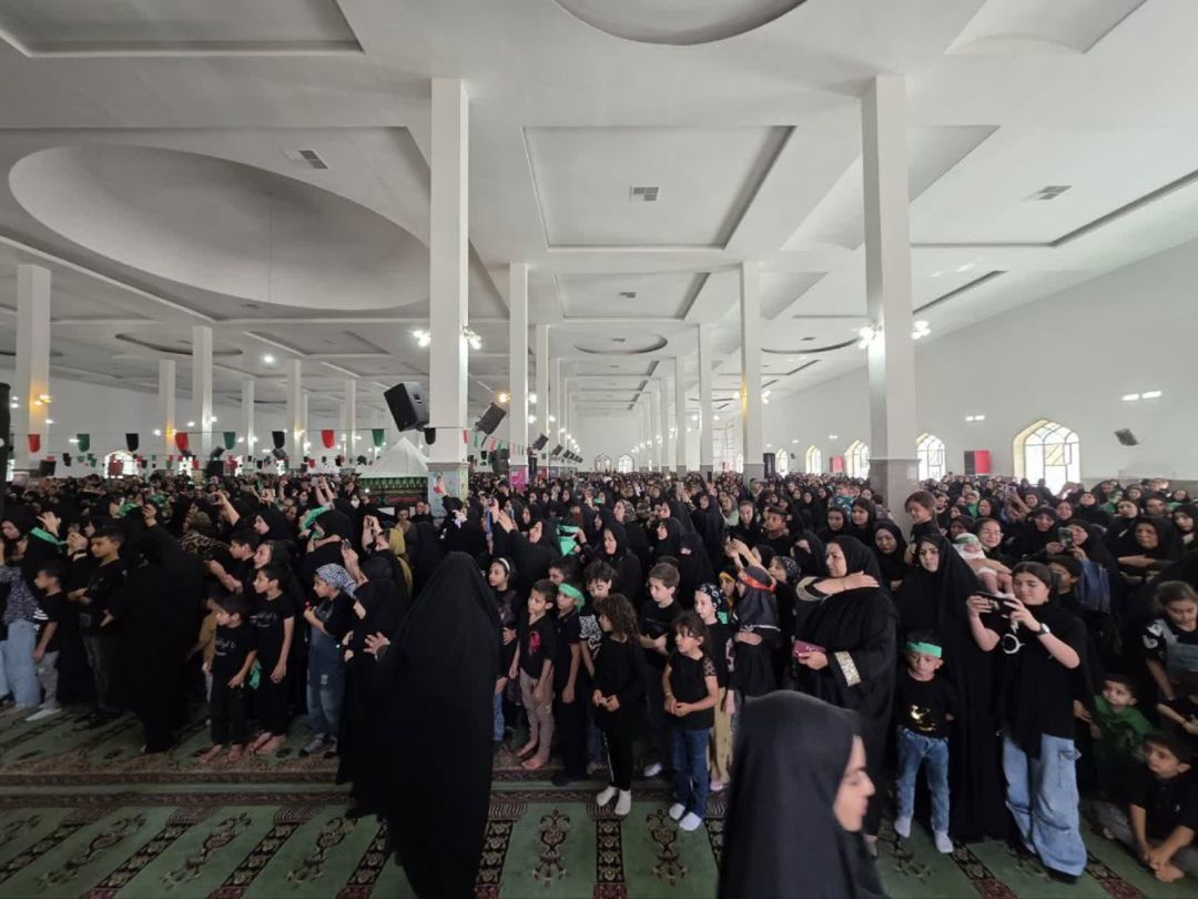 همایش شیرخوارگان حسینی در ساوه برگزار شد
