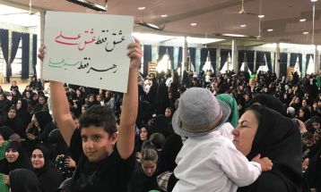 مراسم شیرخوارگان حسینی در اراک برگزار شد