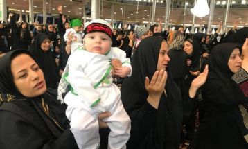 مراسم شیرخوارگان حسینی در اراک برگزار شد