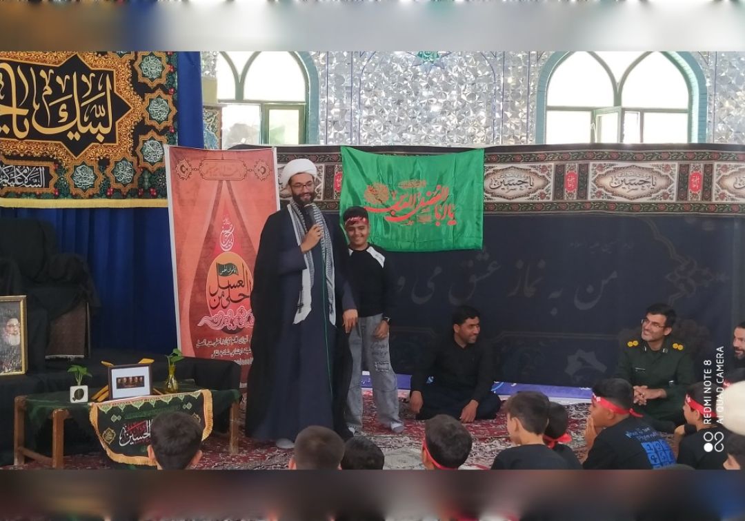 سوگواری «احلی‌من‌العسل» در خنداب برگزار شد