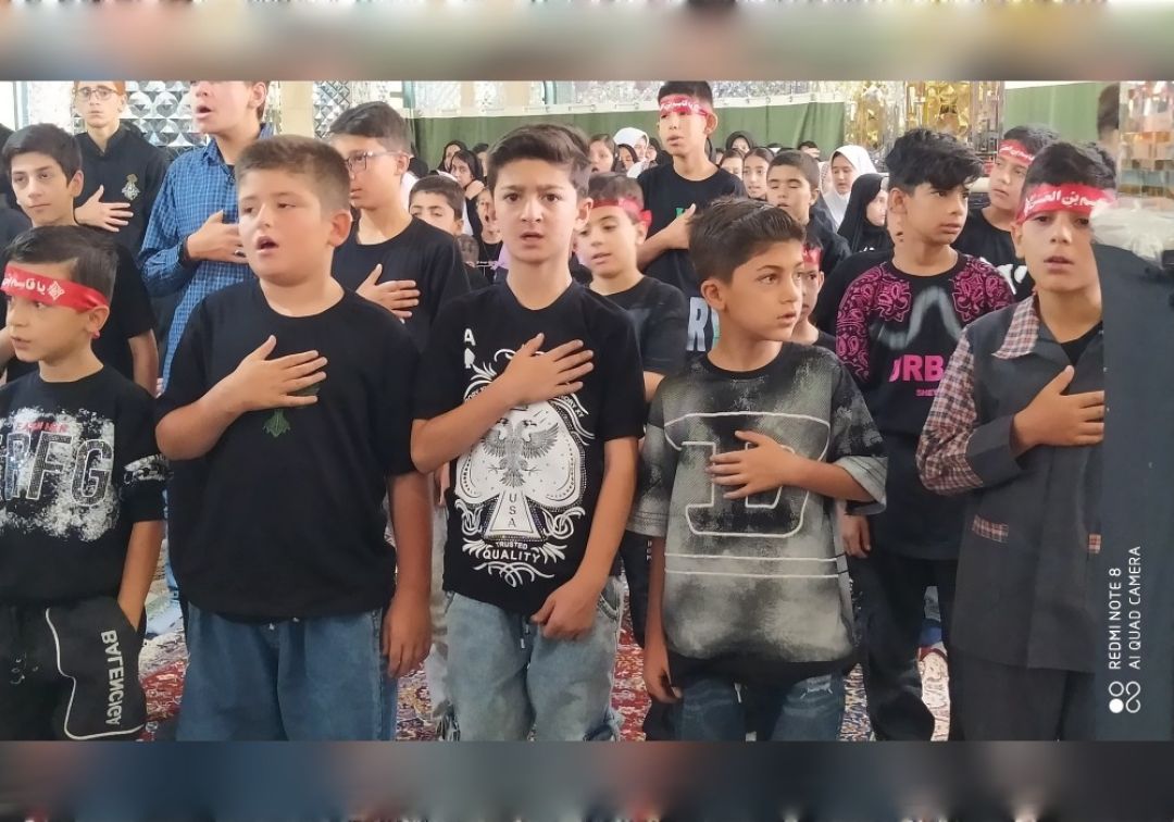 سوگواری «احلی‌من‌العسل» در خنداب برگزار شد
