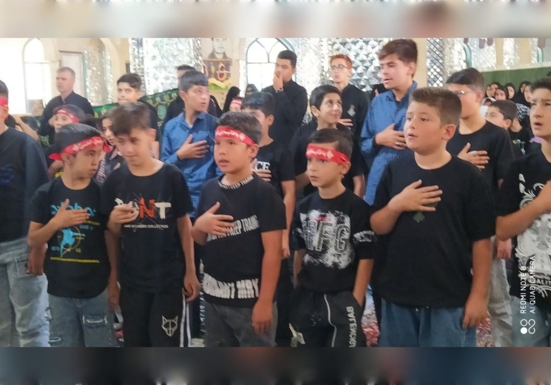 سوگواری «احلی‌من‌العسل» در خنداب برگزار شد
