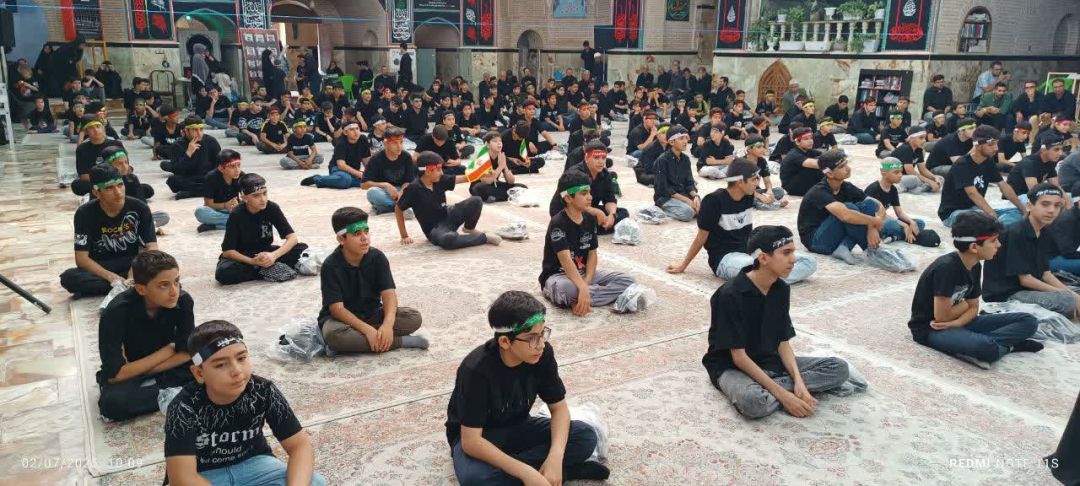 عزاداری نوجوانان ساوجی در سوگواره «احلی من العسل»