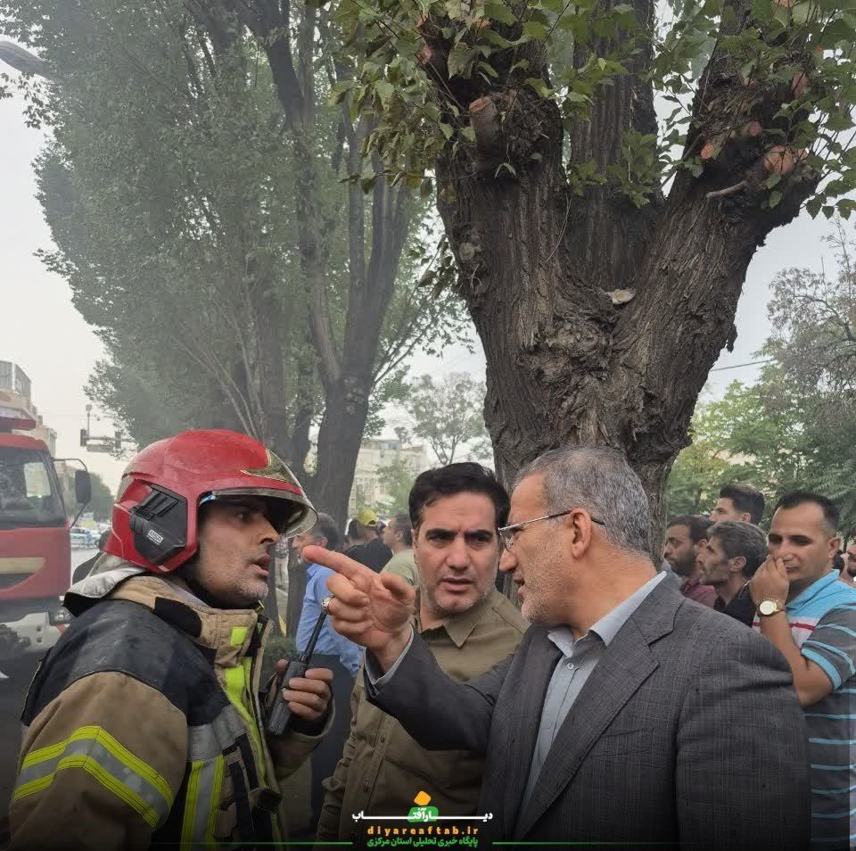 آتش‌سوزی شدید انبار رنگ در اراک