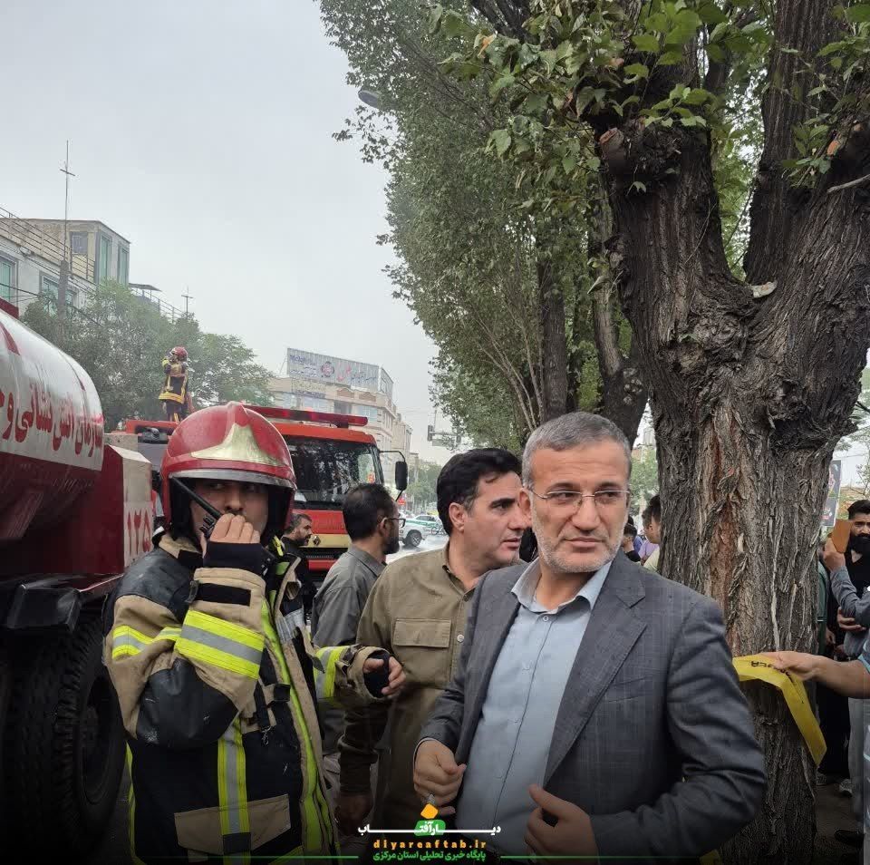 آتش‌سوزی شدید انبار رنگ در اراک