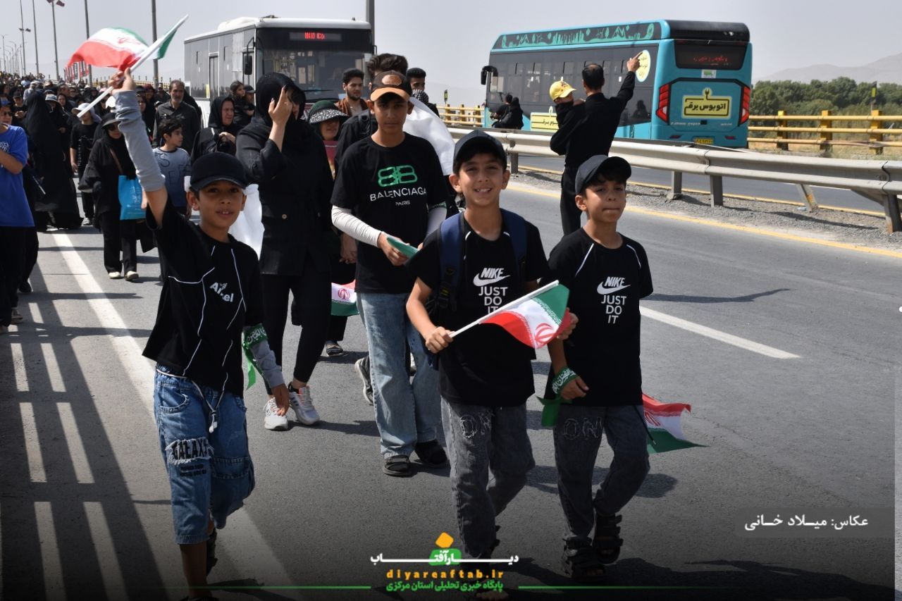 کاروان اراکی جاماندگان اربعین در مسیر عشق
