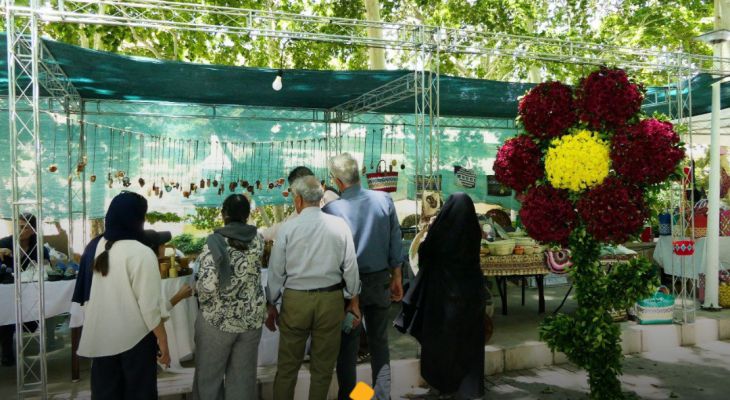 جشنواره گل و گیاه محلات