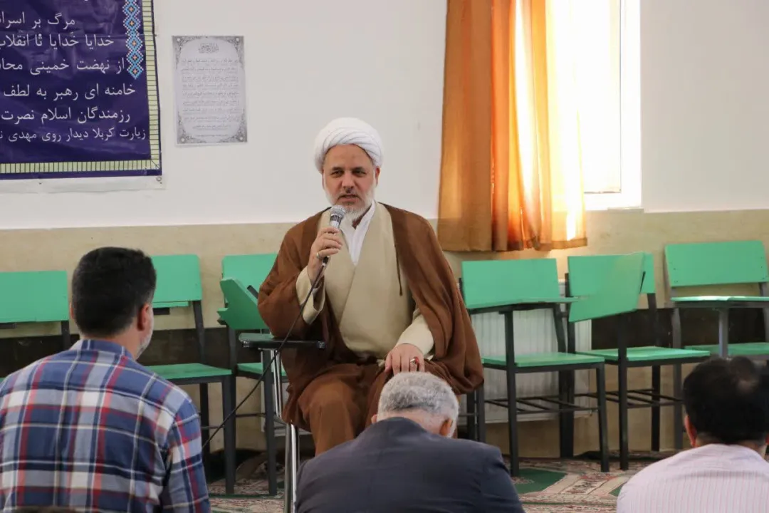 برگزاری محفل دانش‌آموزی انس با قرآن کریم