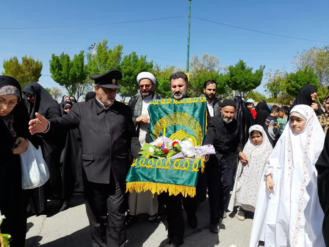 نوای «یا امام رضا» در فراهان طنین‌انداز شد