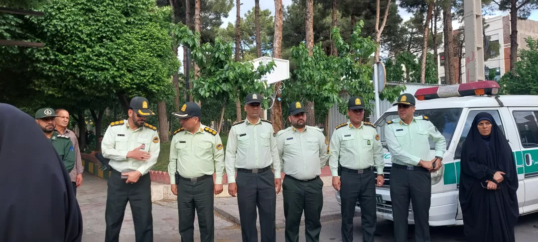 راهپیمایی حافظان حریم خانواده در دلیجان