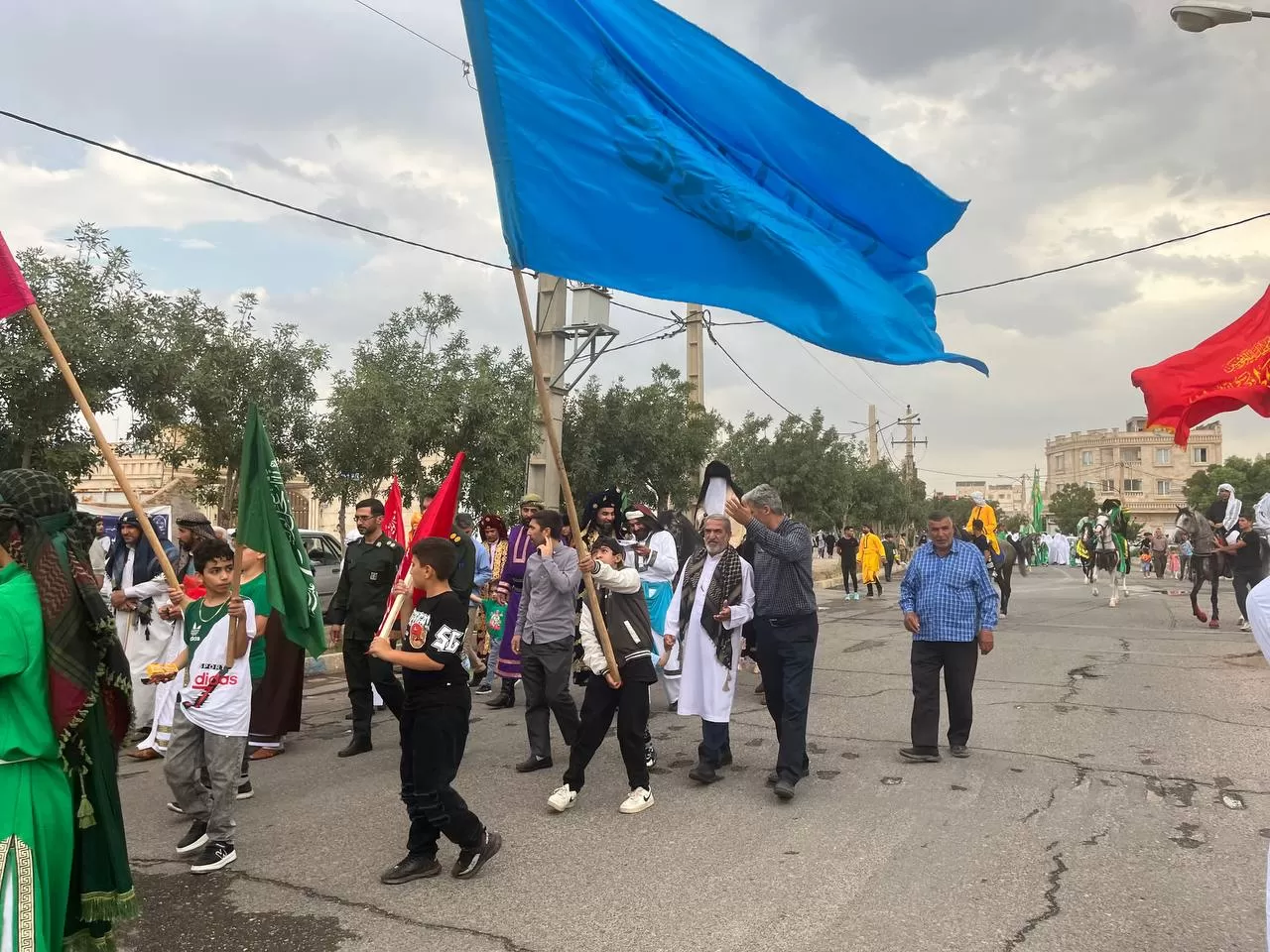 مراسم بازسازی واقعه غدیر در آسیابک برگزار شد