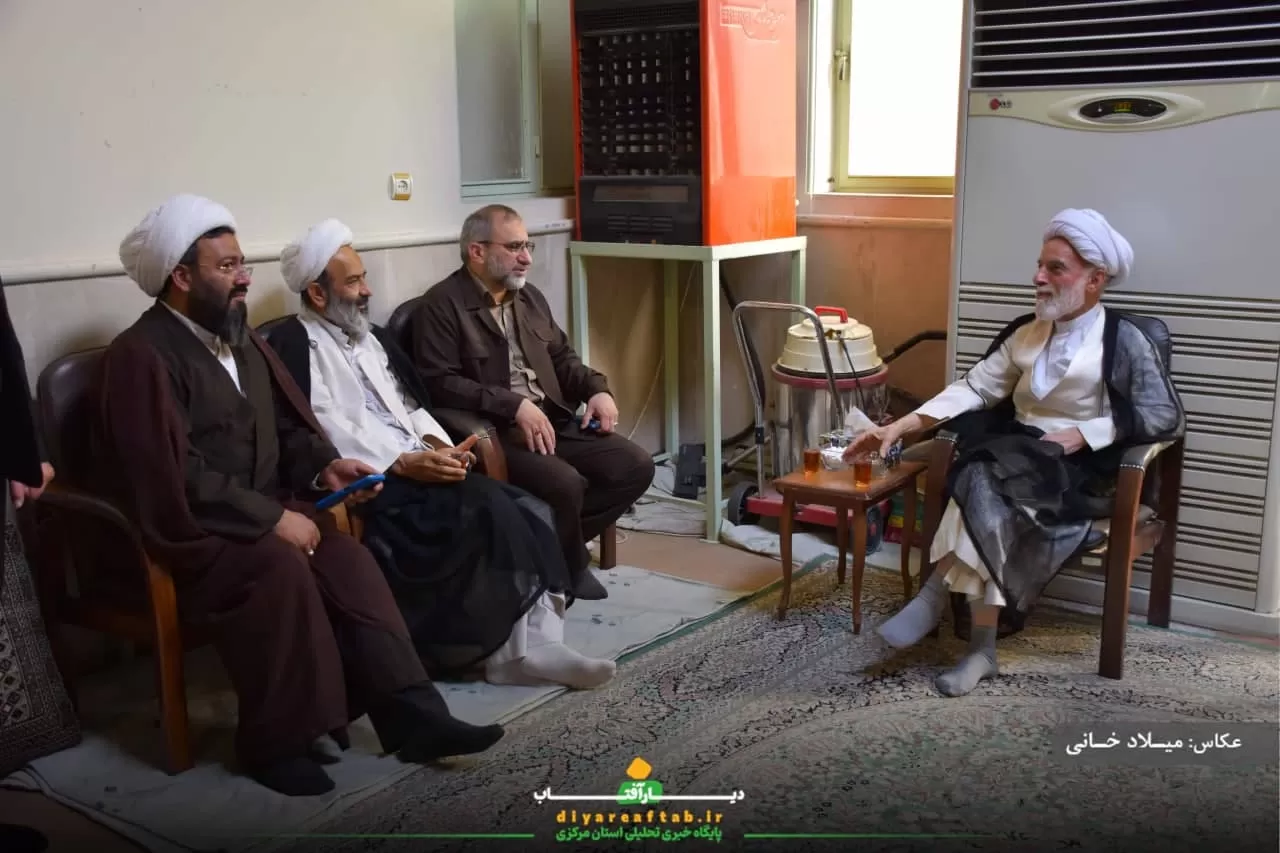 نماینده ولی‌فقیه در استان مرکزی رأی داد