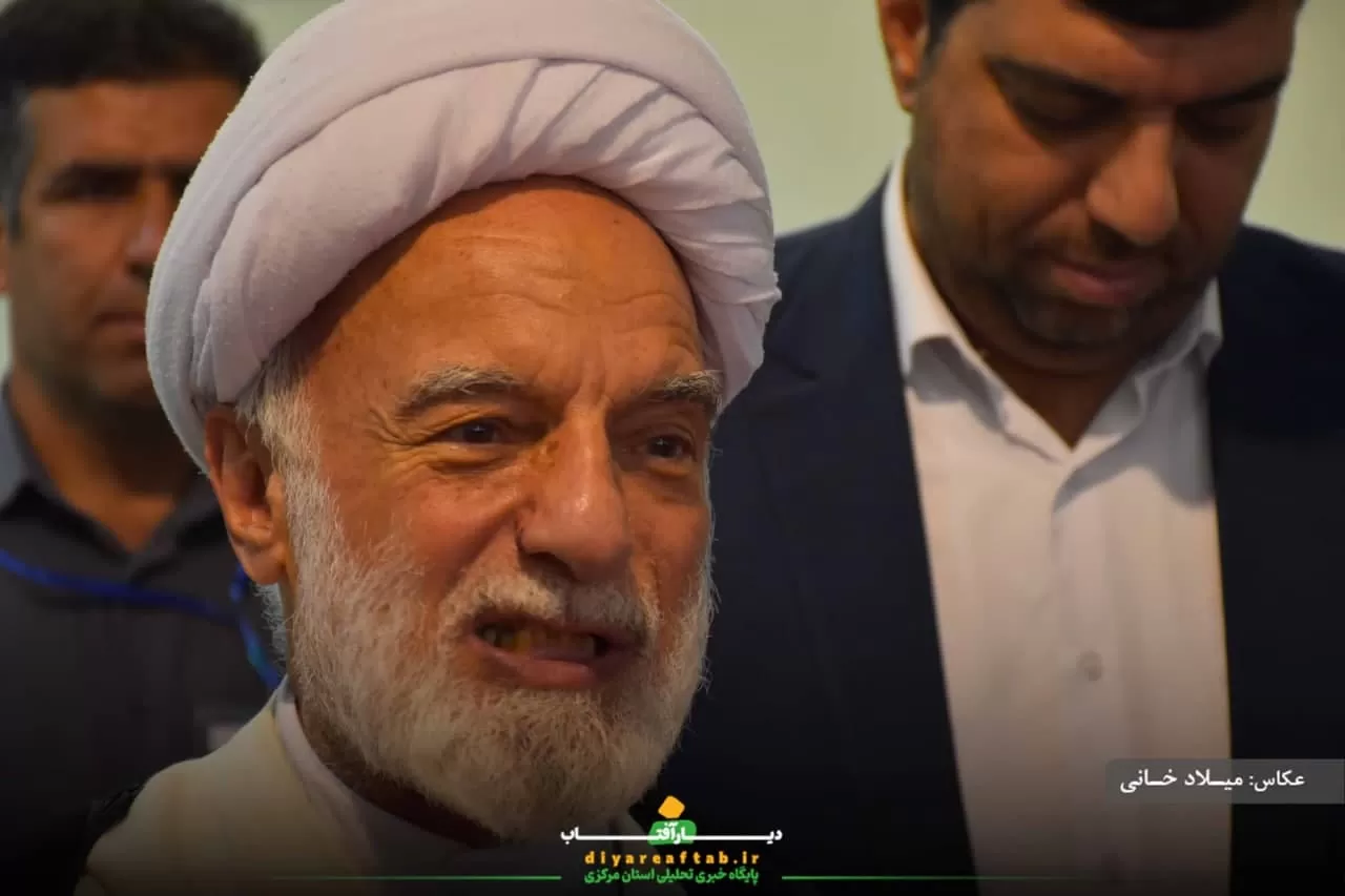 نماینده ولی‌فقیه در استان مرکزی رأی داد