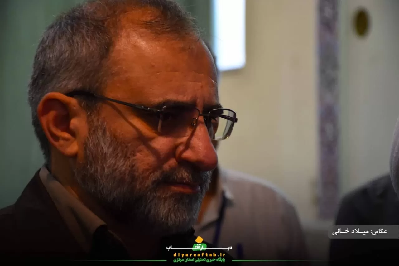 نماینده ولی‌فقیه در استان مرکزی رأی داد