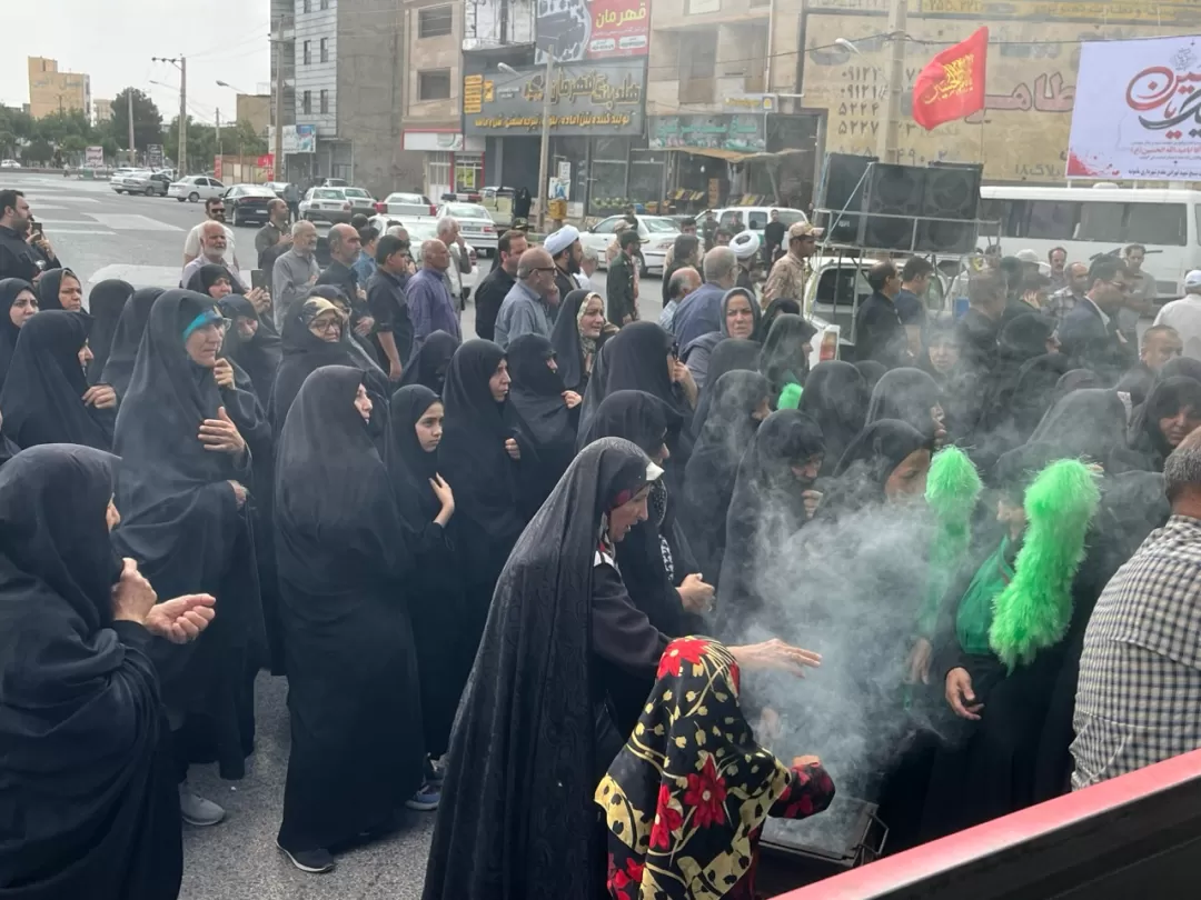 زرندیه میزبان ضریح سرداب امام زمان(عج) شد.