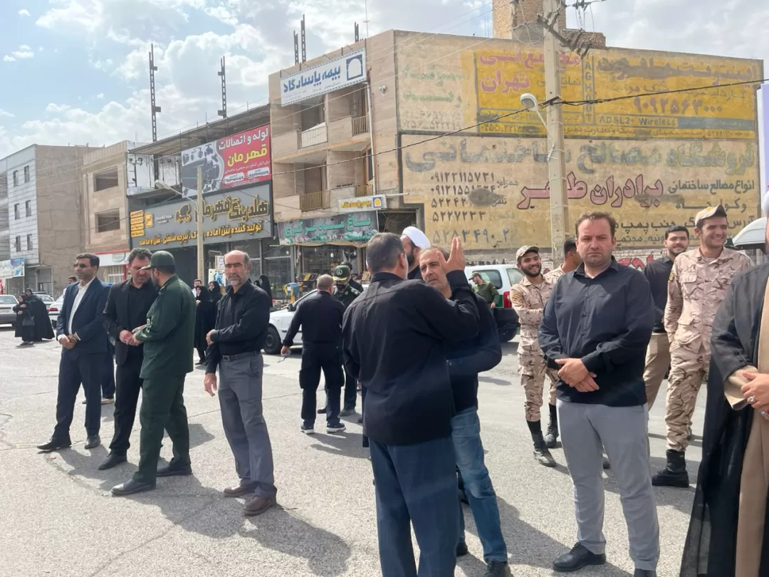 زرندیه میزبان ضریح سرداب امام زمان(عج) شد.
