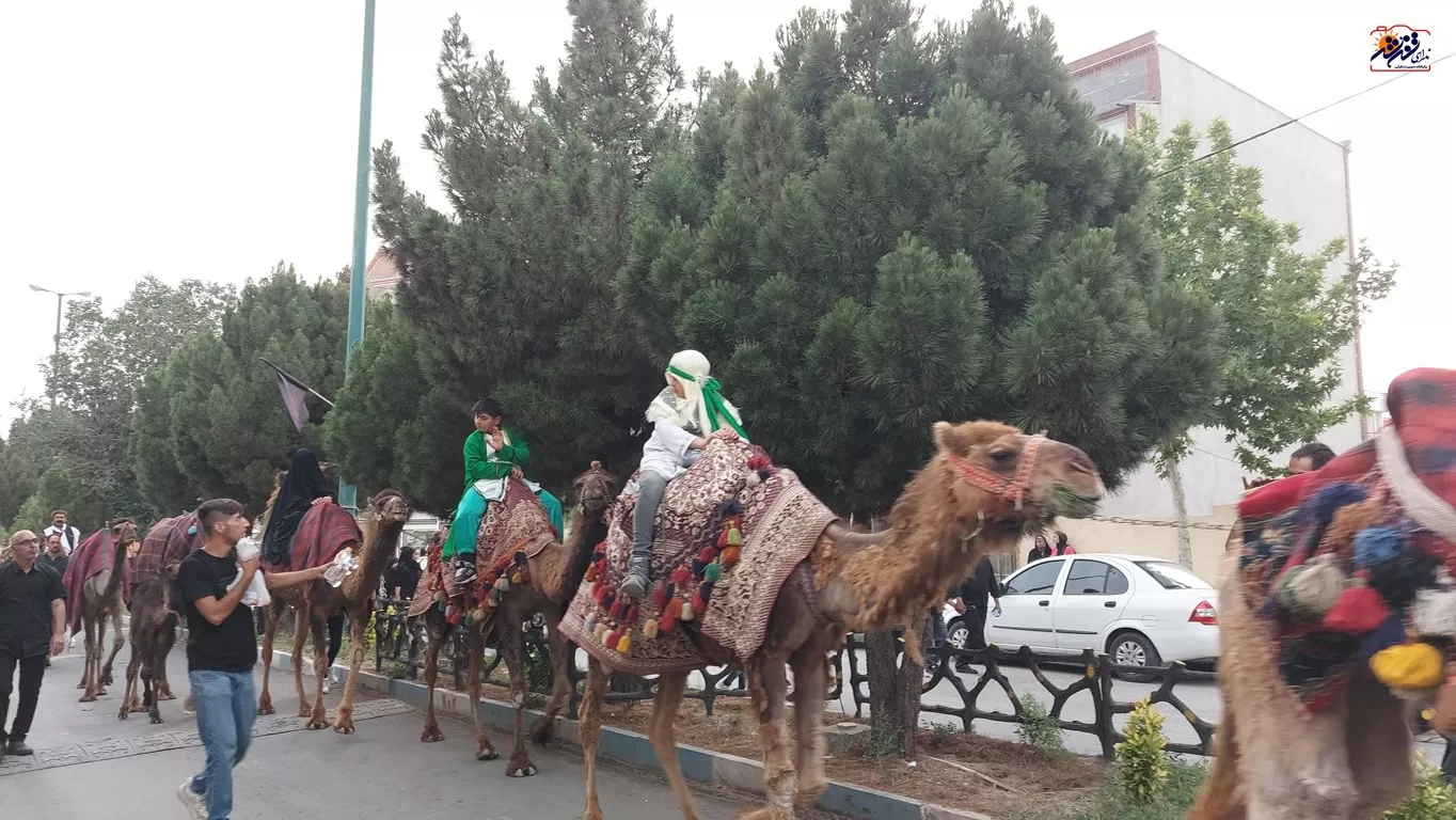 حرکت نمادین کاروان اباعبدالله(ع) در تفرش