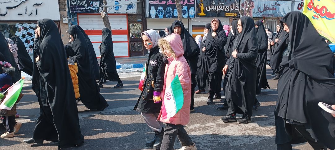 حماسه‌آفرینی کمیجانی‌ها در یوم‌الله ۲۲ بهمن