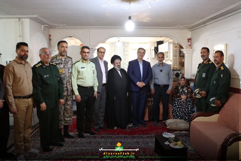 دیدار با خانواده شهید «خرم گلمحمدی»