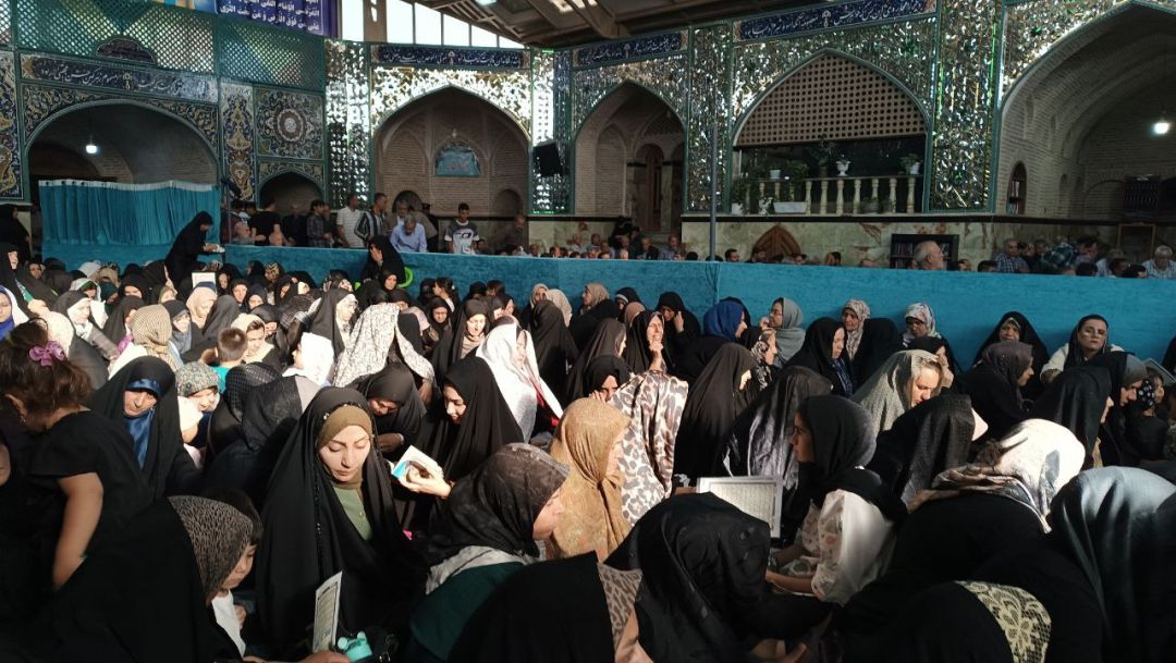 نوای دعای عرفه در ساوه طنین‌انداز شد