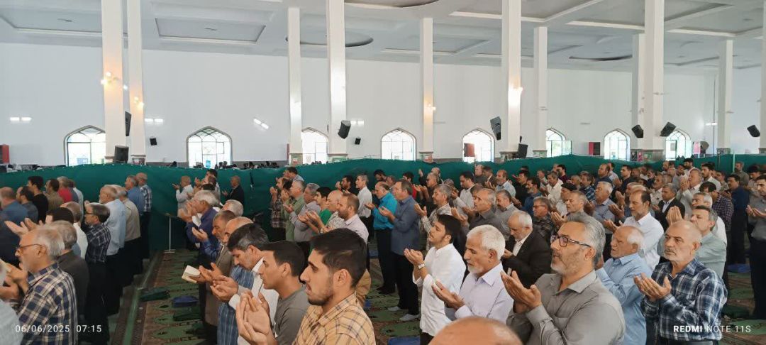 نماز عید قربان در ساوه اقامه شد