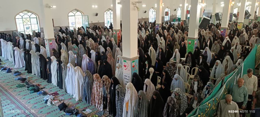 نماز عید قربان در ساوه اقامه شد