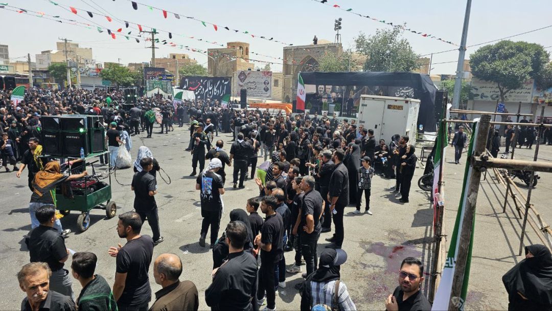 ساوه در غم عاشورا می‌گرید