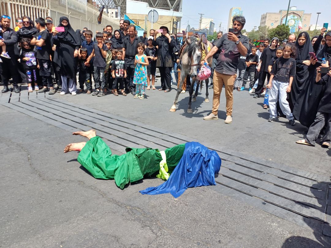 ساوه در غم عاشورا می‌گرید