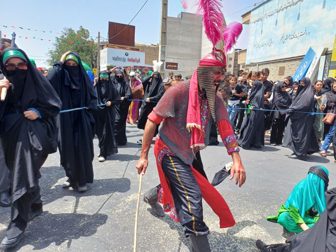 ساوه در غم عاشورا می‌گرید