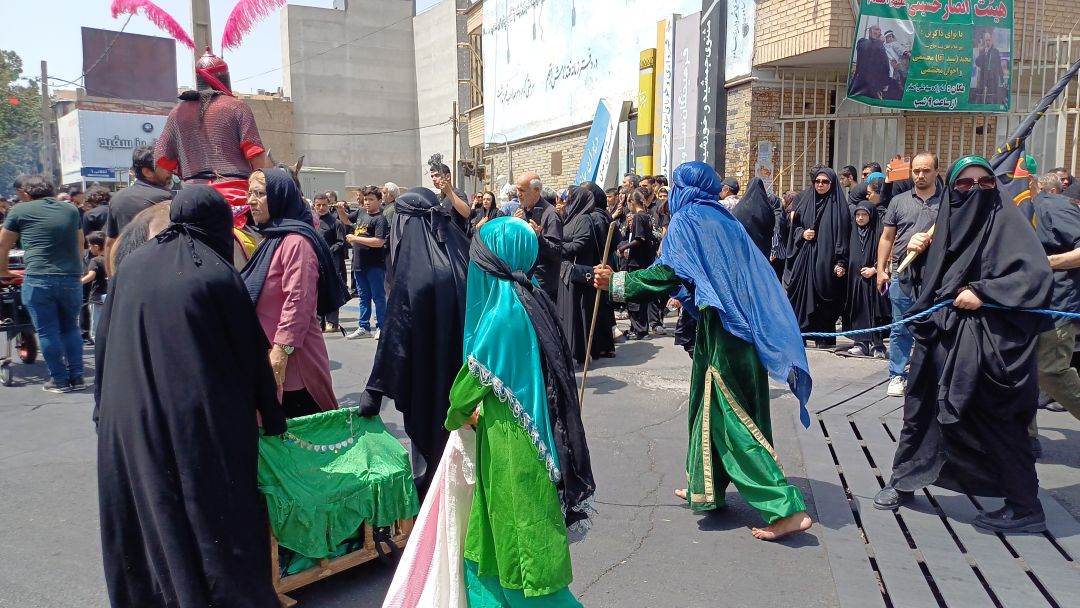 ساوه در غم عاشورا می‌گرید