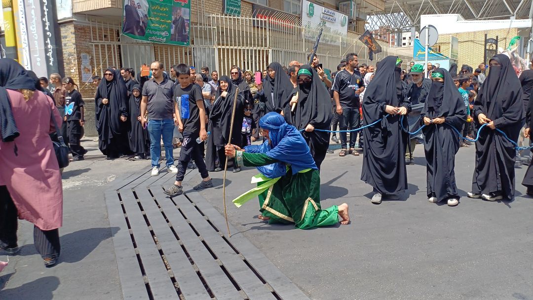 ساوه در غم عاشورا می‌گرید